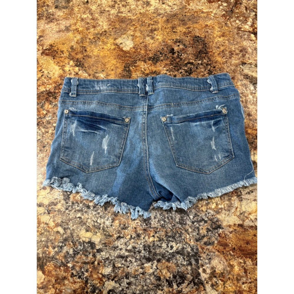 Rue21 Distressed Denim Cutoff Shorts - Picture 2 of 6